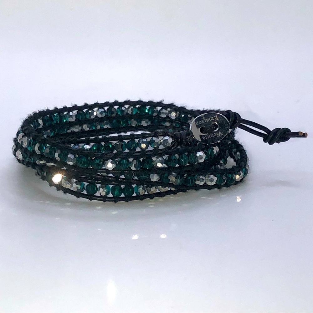 Victoria Emerson Silver Grey Green Crystal Black Leather Wrap Bracelet 34” - 35”